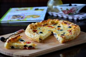 Κατσαρόλα κοτόπουλο με ελιές